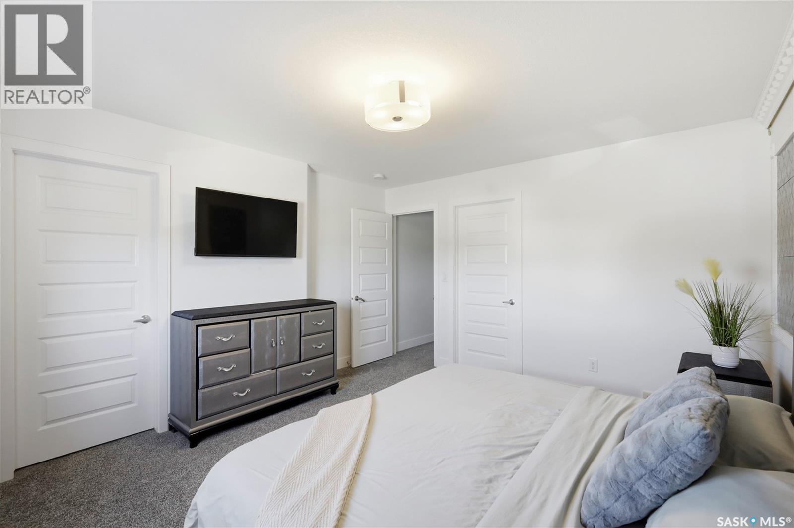 335 Hassard CLOSE - 17