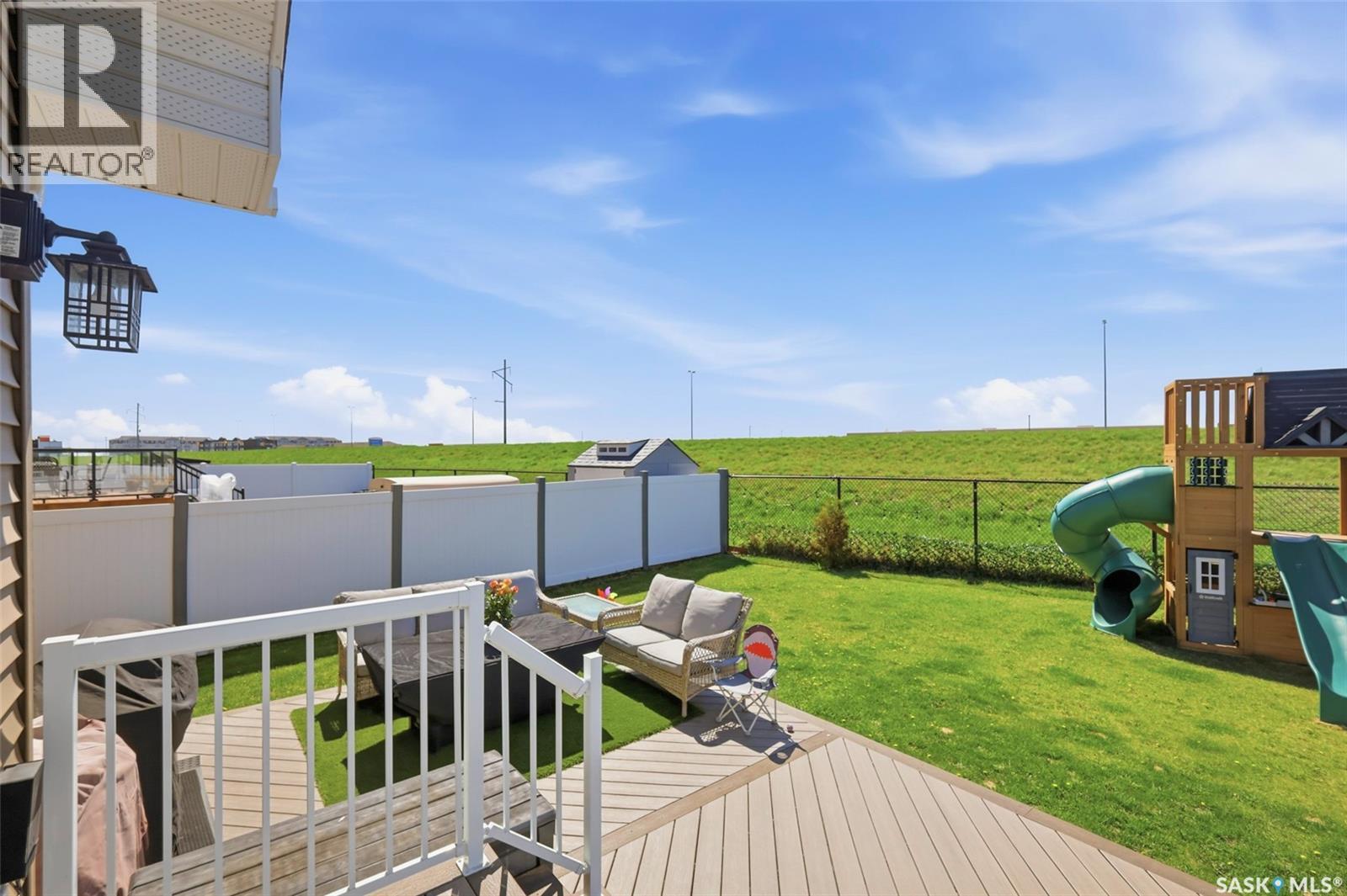 335 Hassard CLOSE - 31