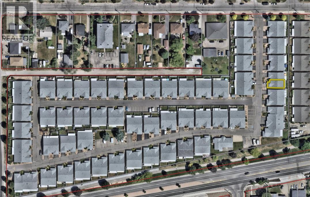 #8 3900 27 Avenue Lot# 17 - 4