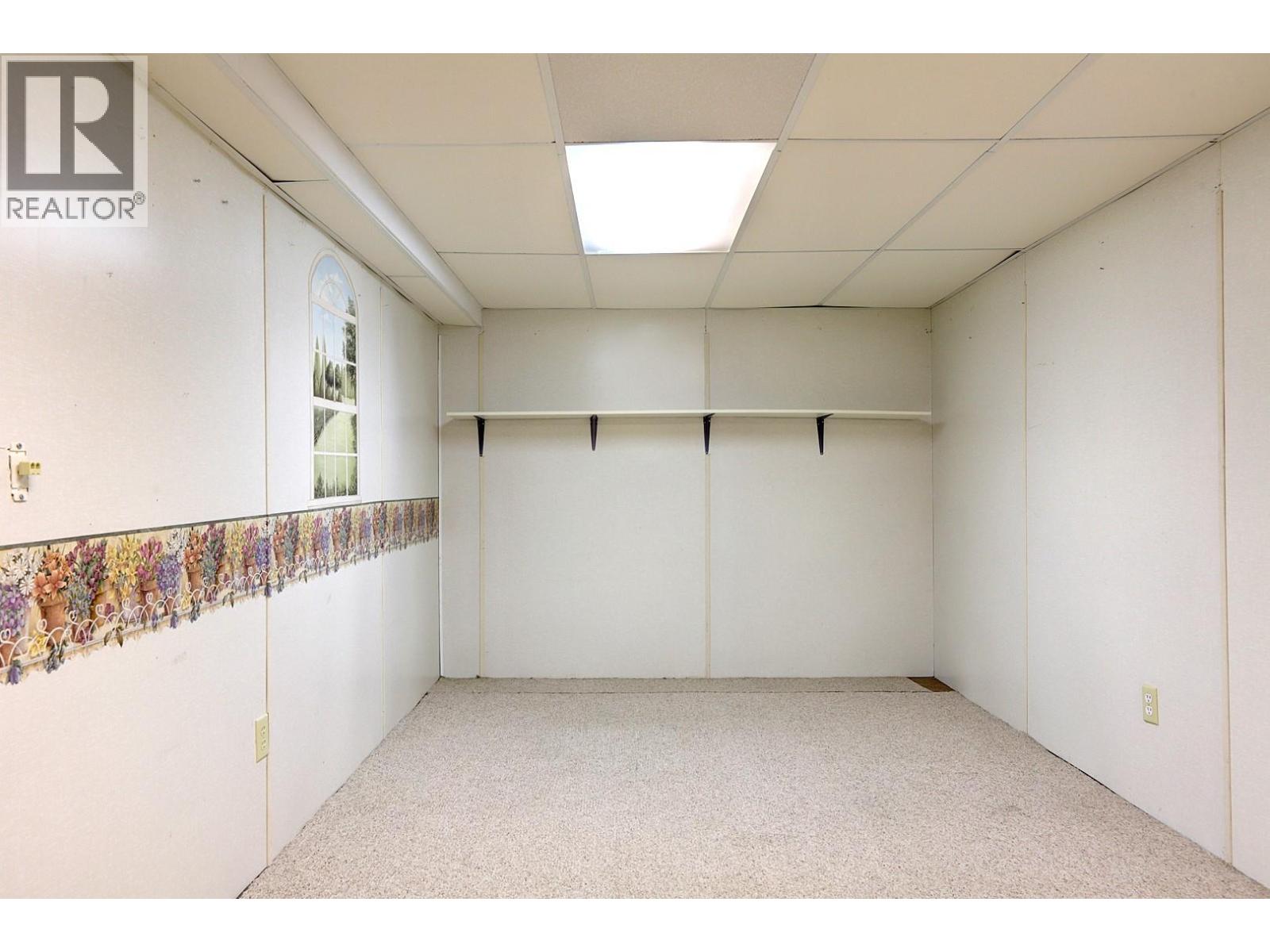 #8 3900 27 Avenue Lot# 17 - 48