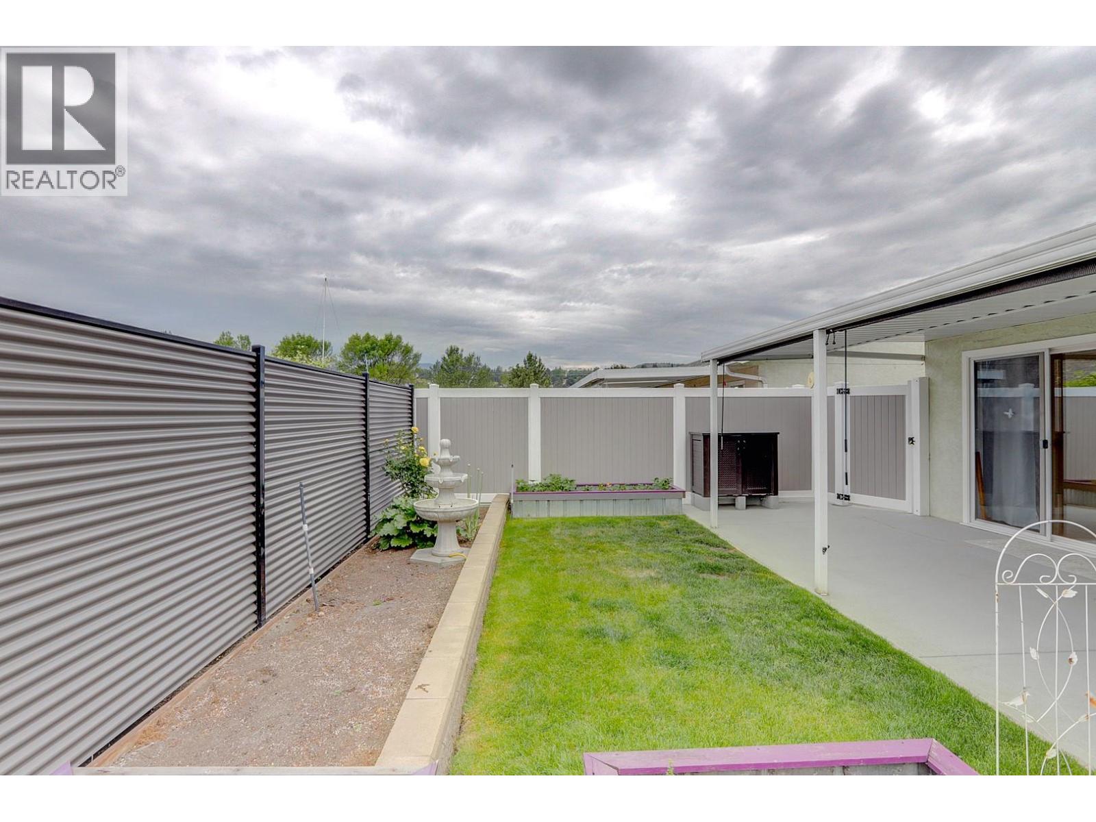 #8 3900 27 Avenue Lot# 17 - 39