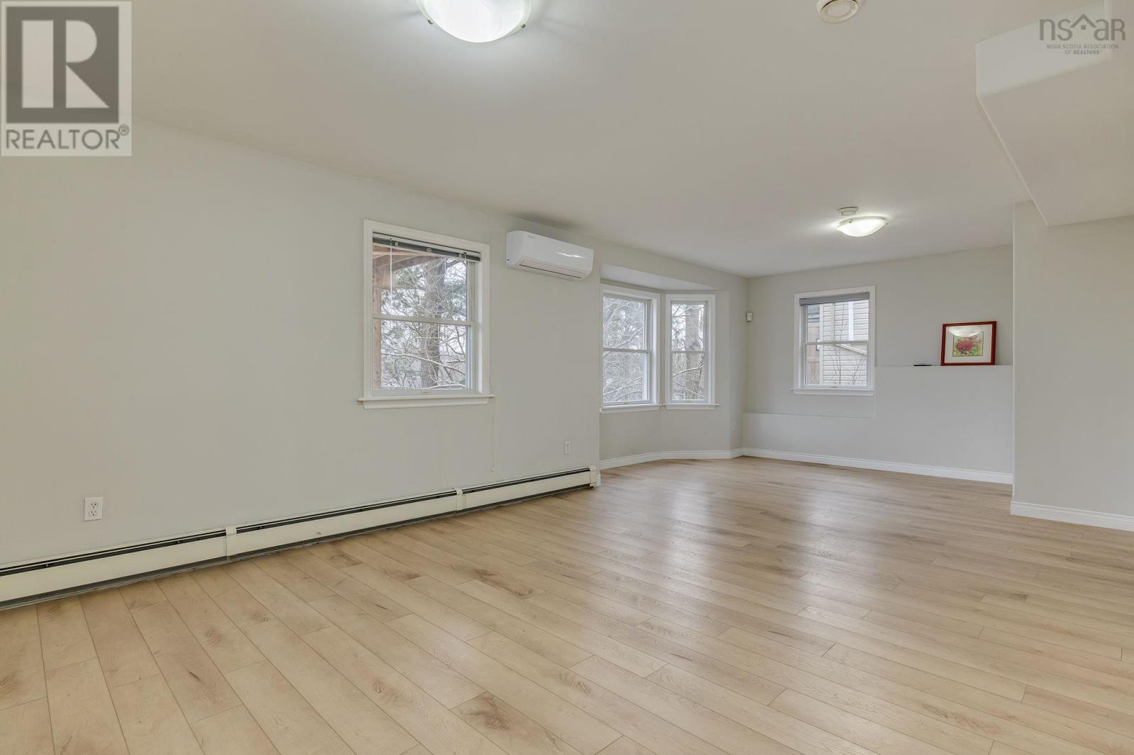 47 Nottingham Street - 36
