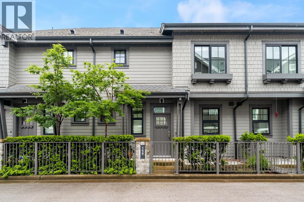 158 1290 MITCHELL Street - main photo