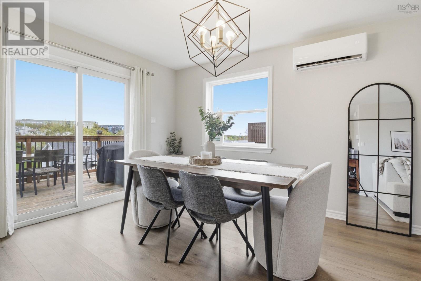 Property 35 of 44 of 88 Westfield Crescent