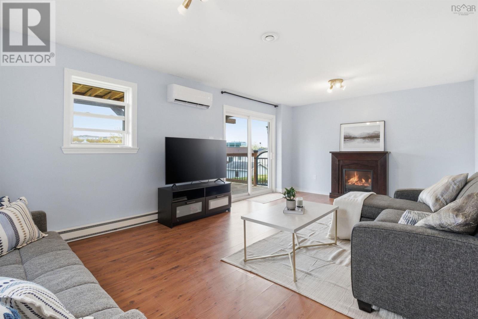 Property 23 of 44 of 88 Westfield Crescent