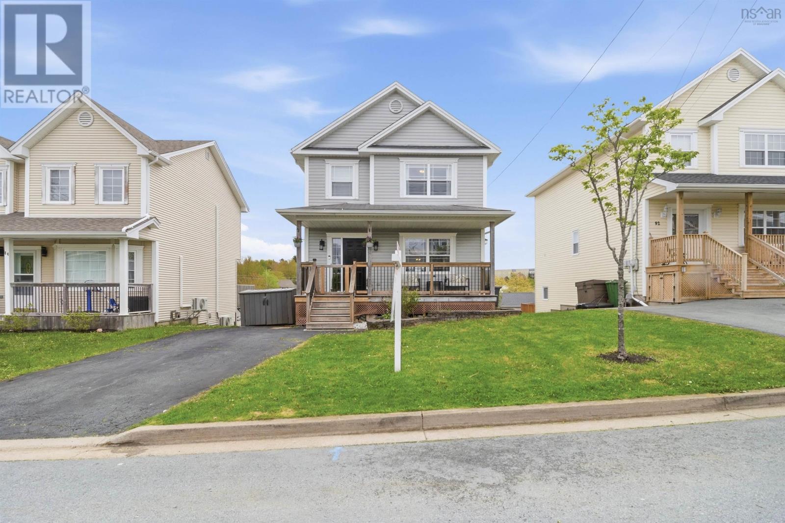 Property 7 of 44 of 88 Westfield Crescent