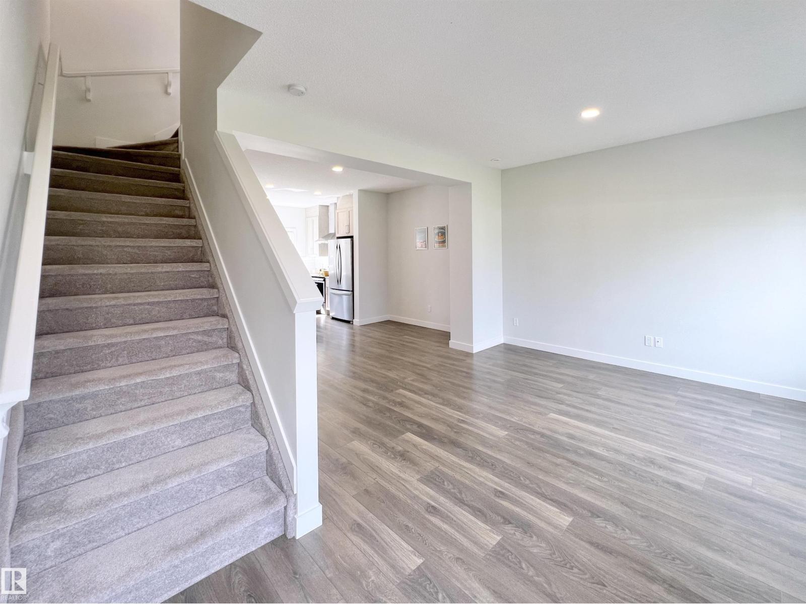 #6 11373 12 AV NW — photo 26