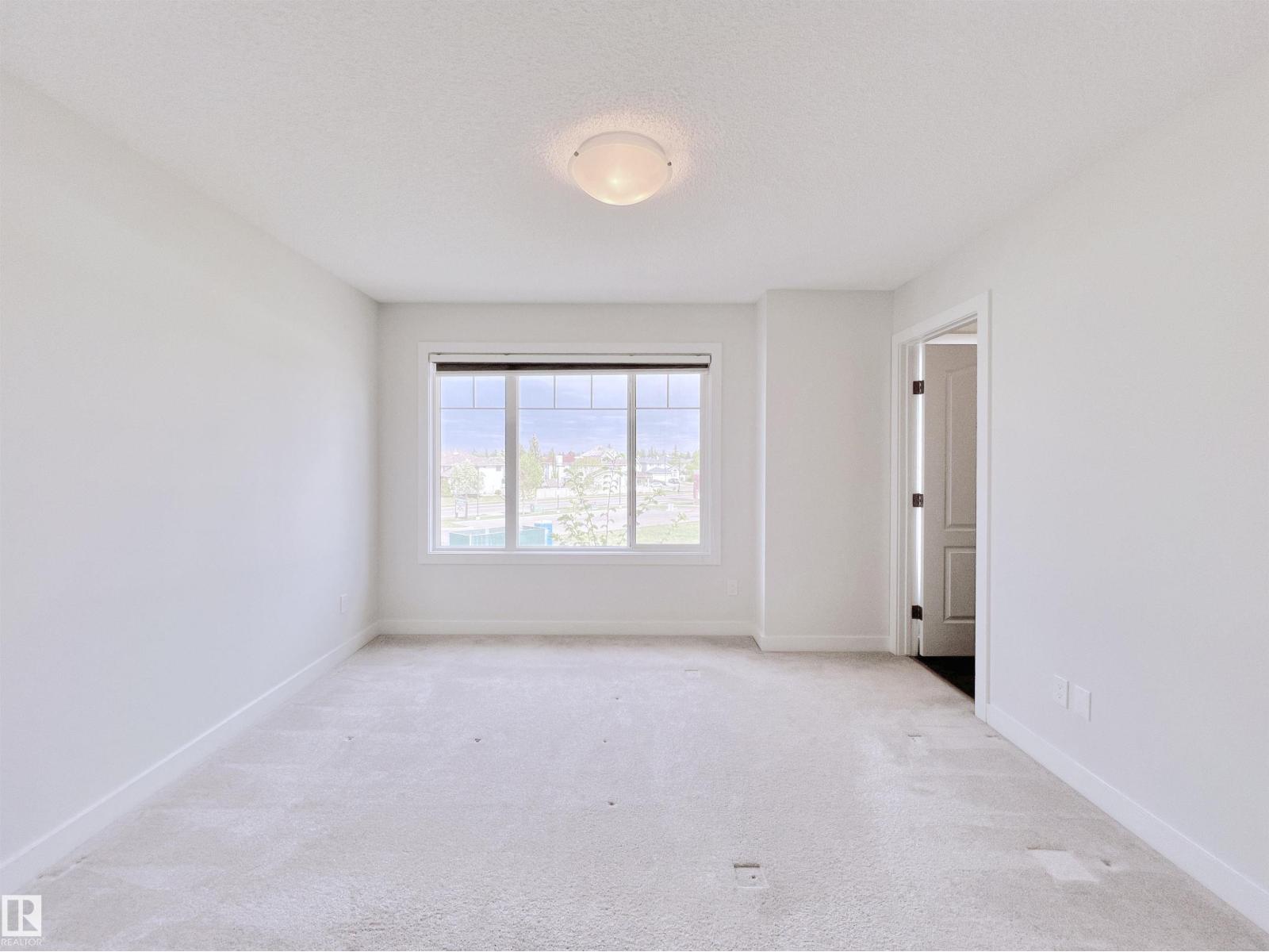 #6 11373 12 AV NW — photo 28