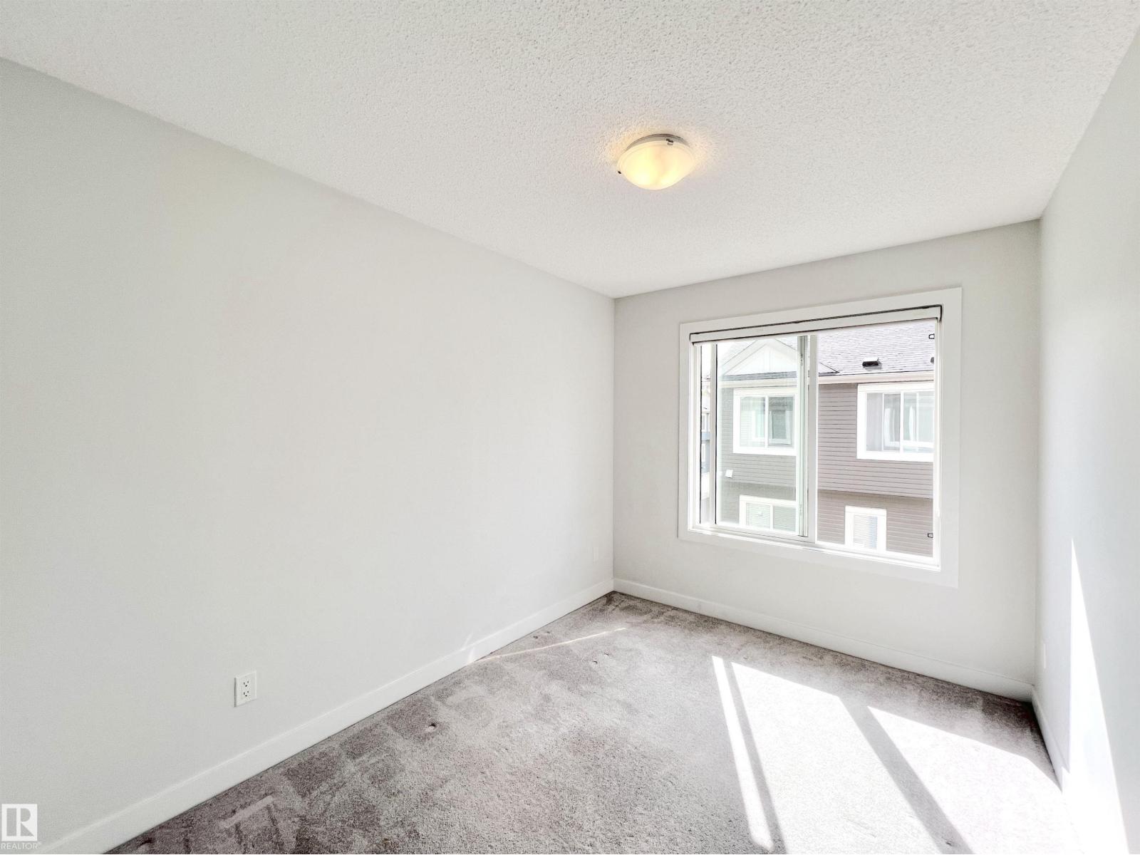 #6 11373 12 AV NW — photo 35