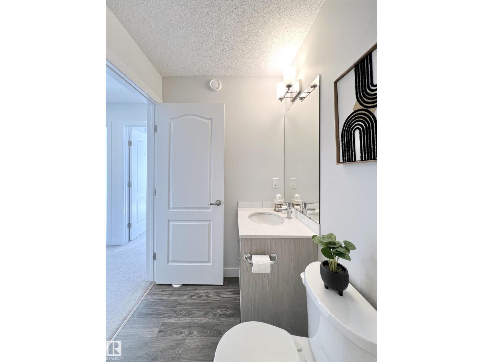 #6 11373 12 AV NW — photo 39