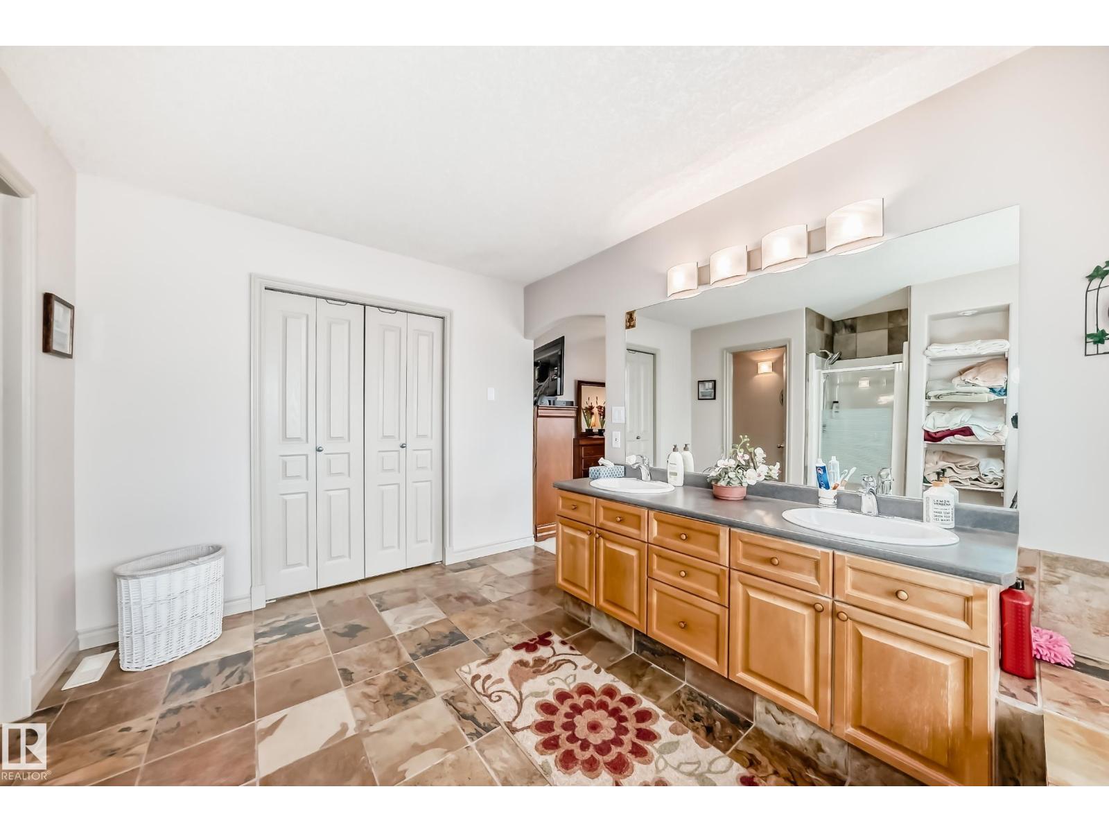 15516 135 ST NW NW - 28
