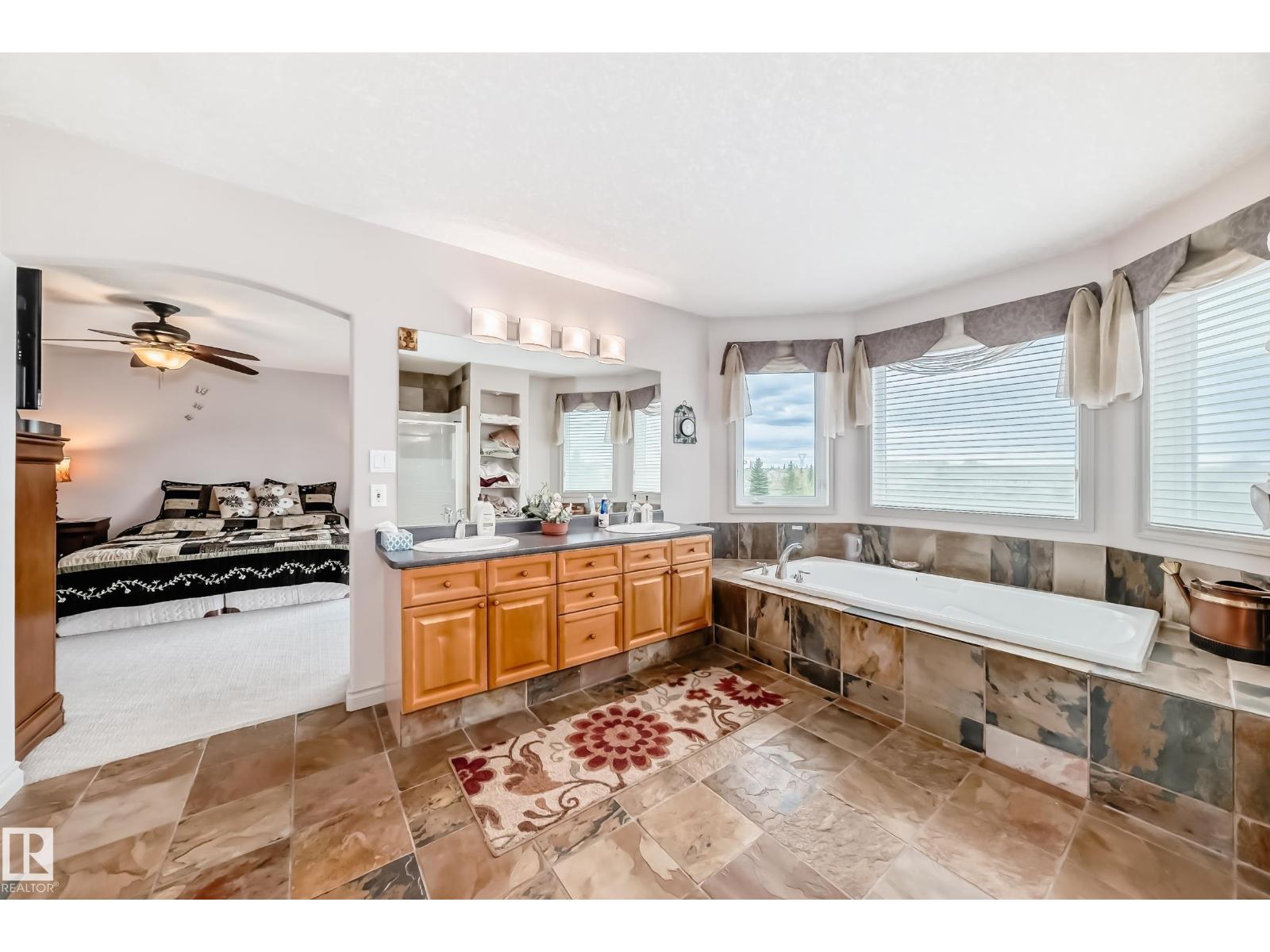 15516 135 ST NW NW - 29