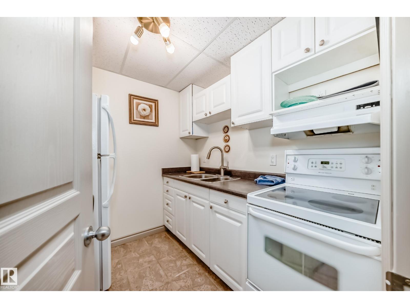 15516 135 ST NW NW - 39