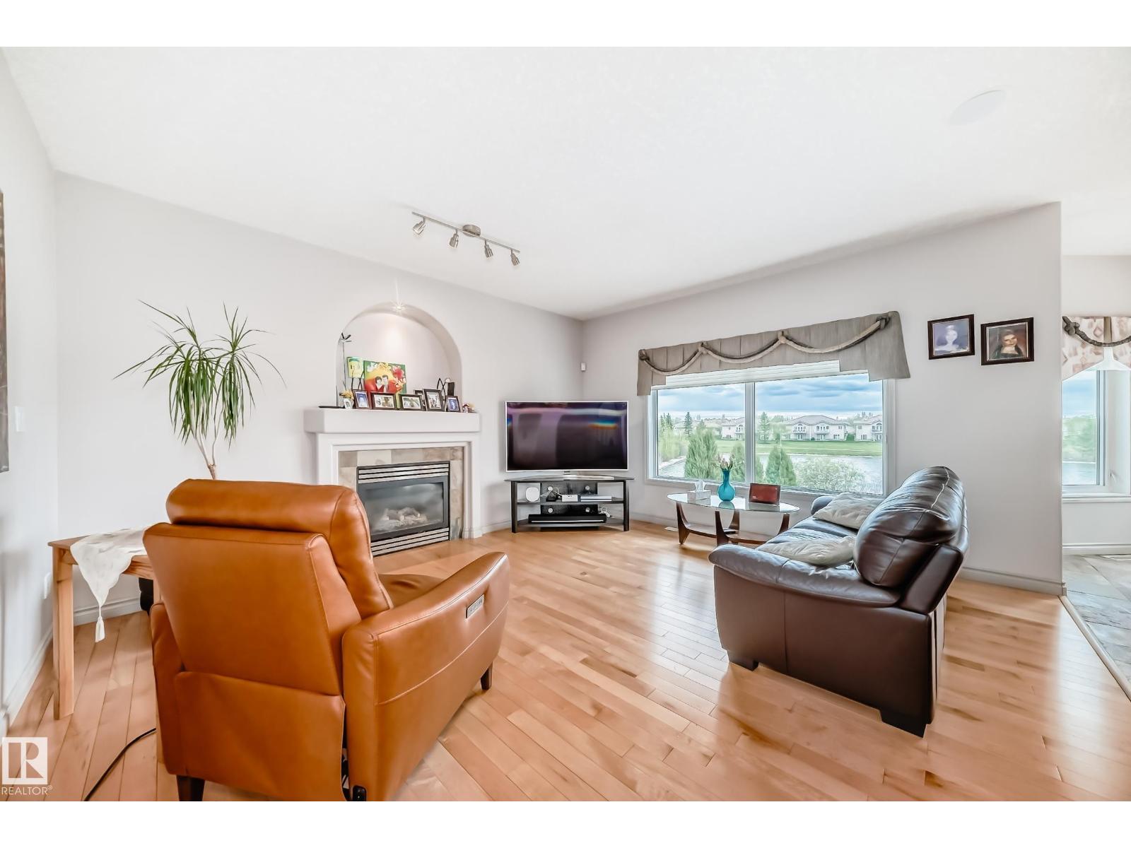 15516 135 ST NW NW - 8