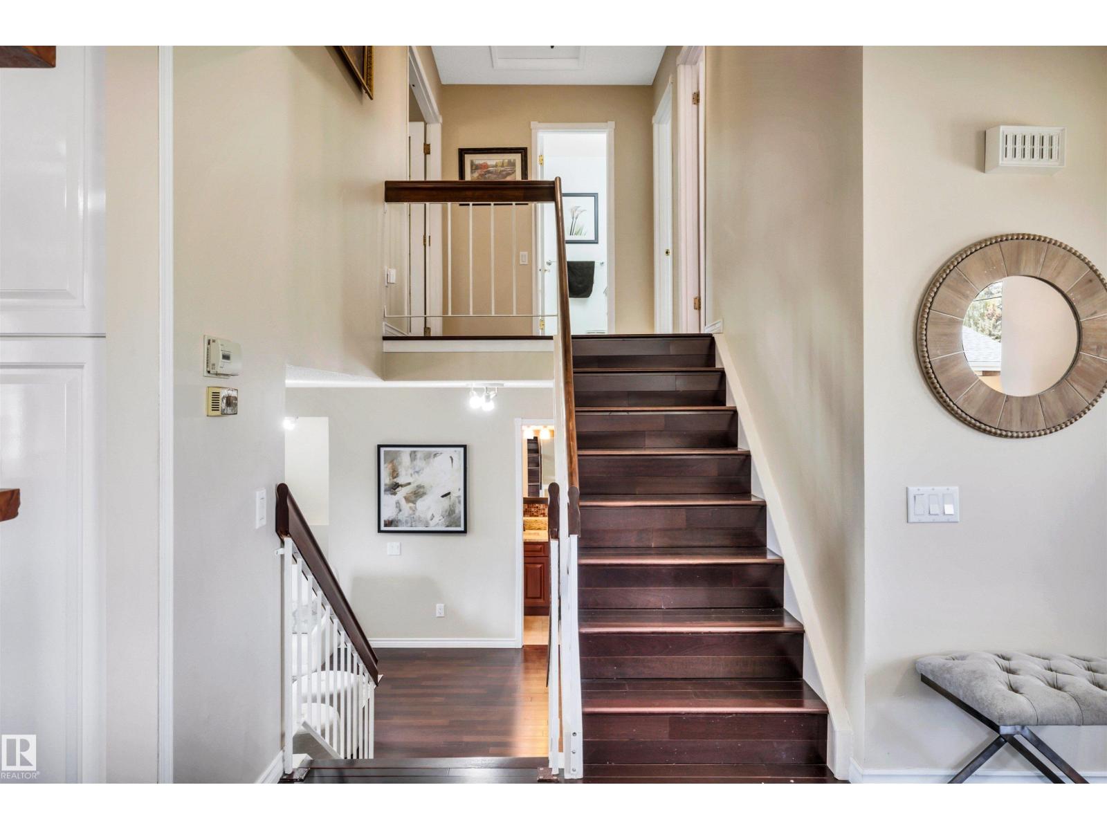 10909 33A AV NW - 16