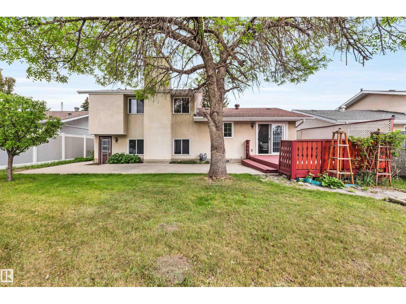 10909 33A AV NW - 38
