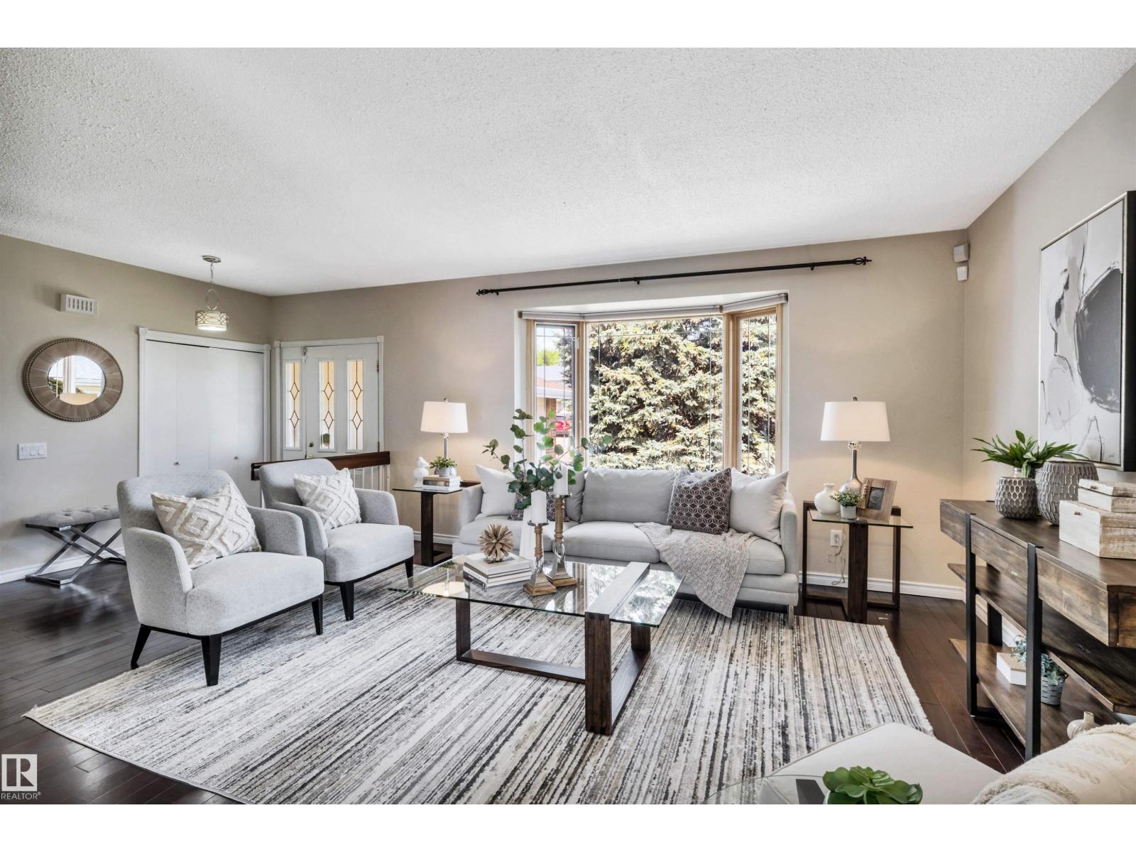 10909 33A AV NW - 7