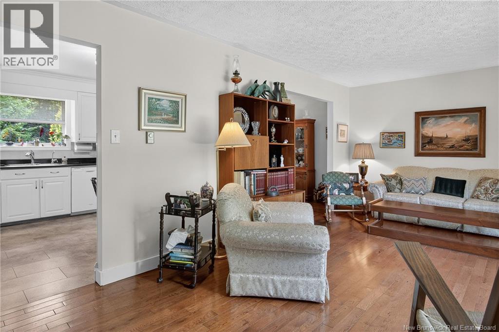 112 Doncaster Drive - 12