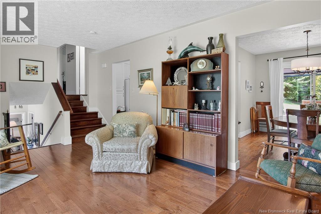 112 Doncaster Drive - 13