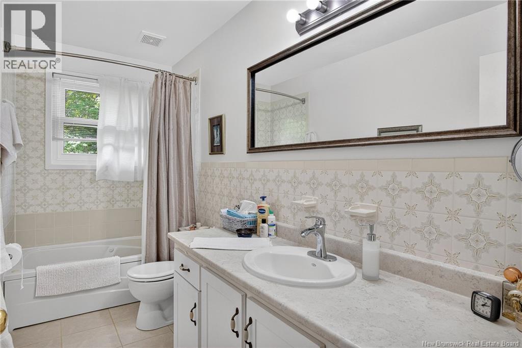 112 Doncaster Drive - 22