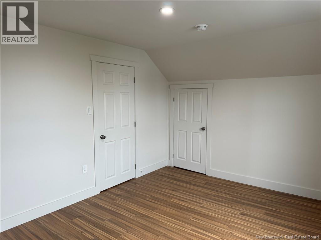 311 Boul. J.D. Gauthier - 36