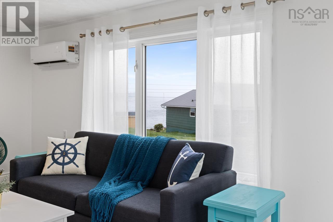 10 Terence Bay Wharf Road - 8