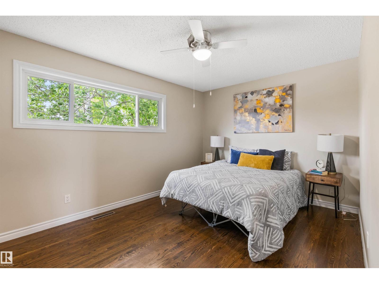 8715 164A ST NW - 14