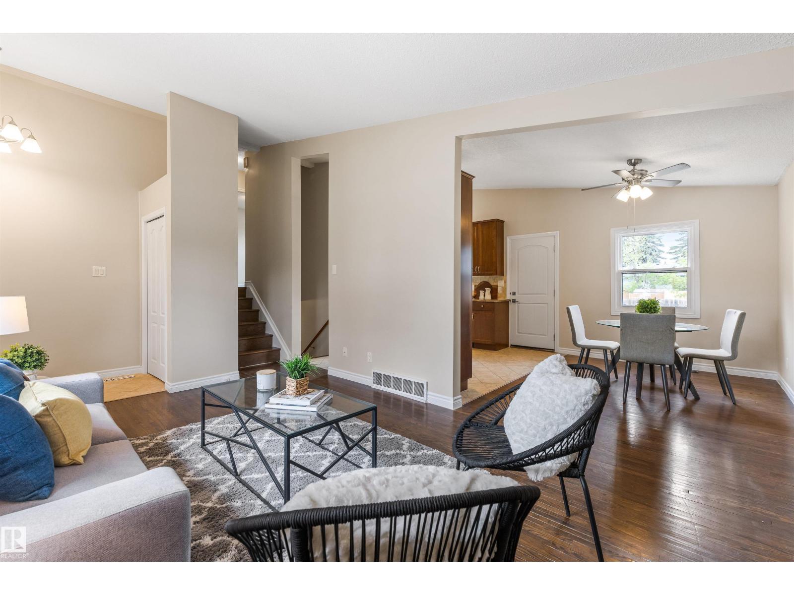 8715 164A ST NW - 6