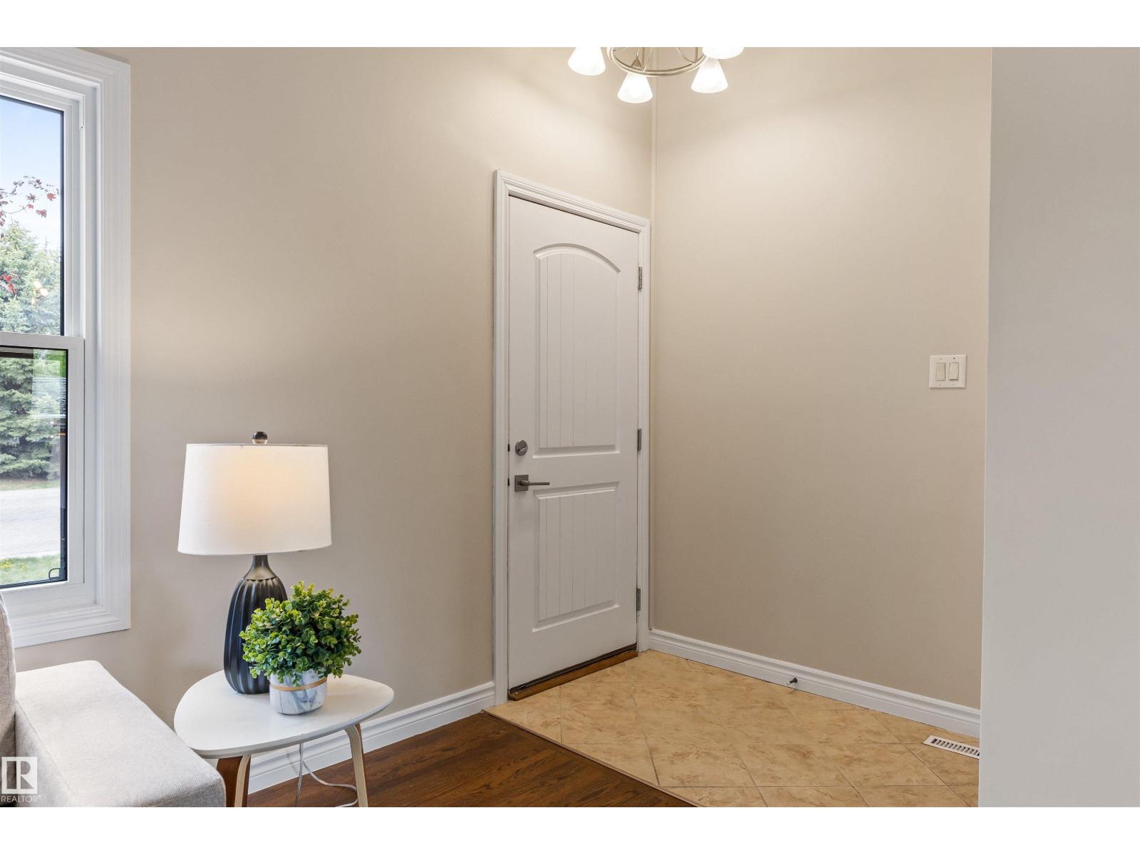 8715 164A ST NW - Image 2