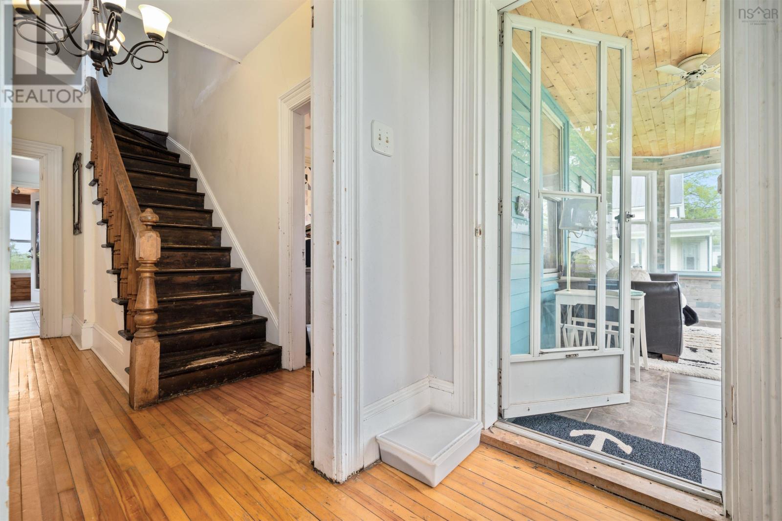 2158 South Main Street - 11