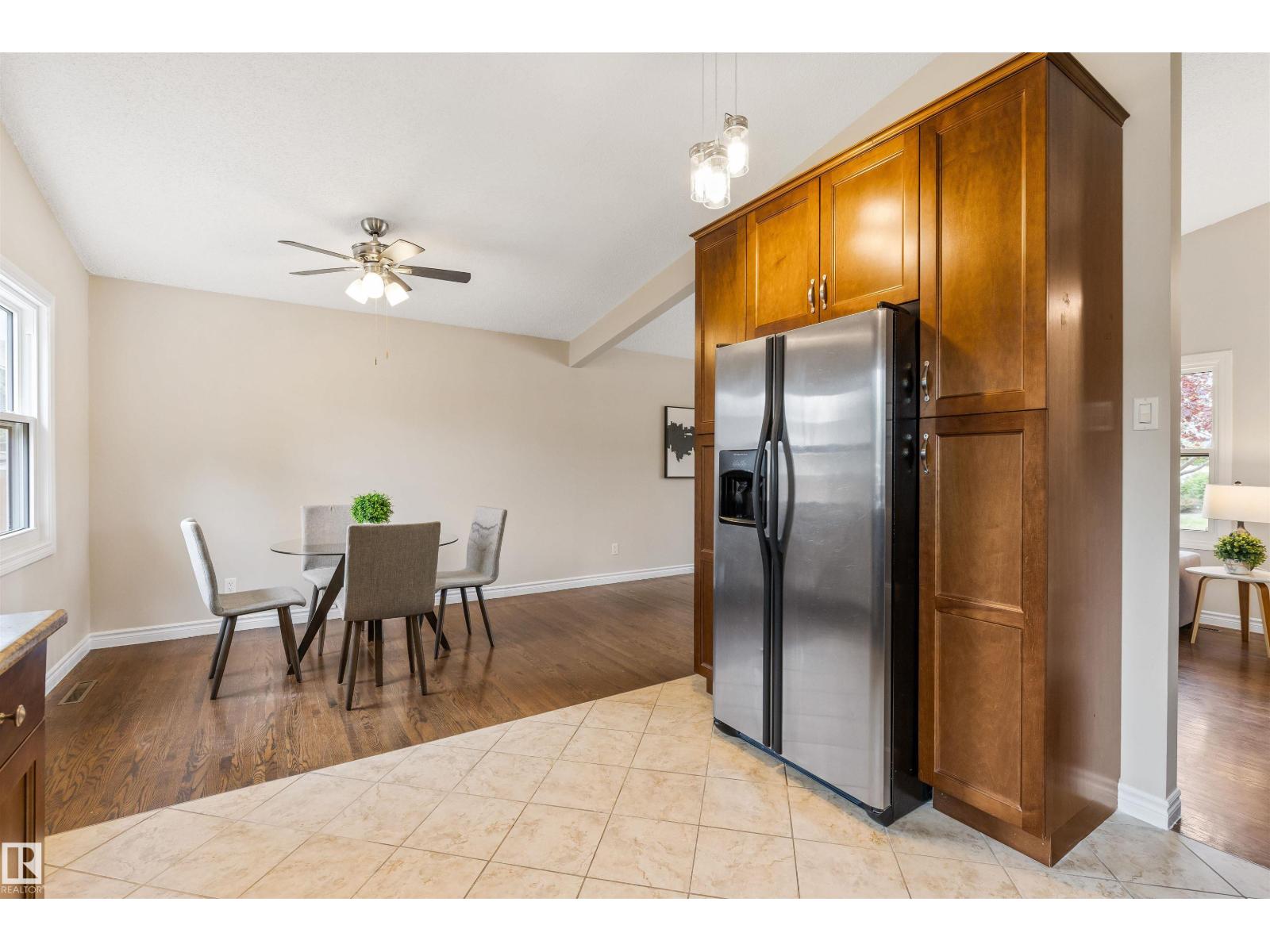 8715 164A ST NW - 13