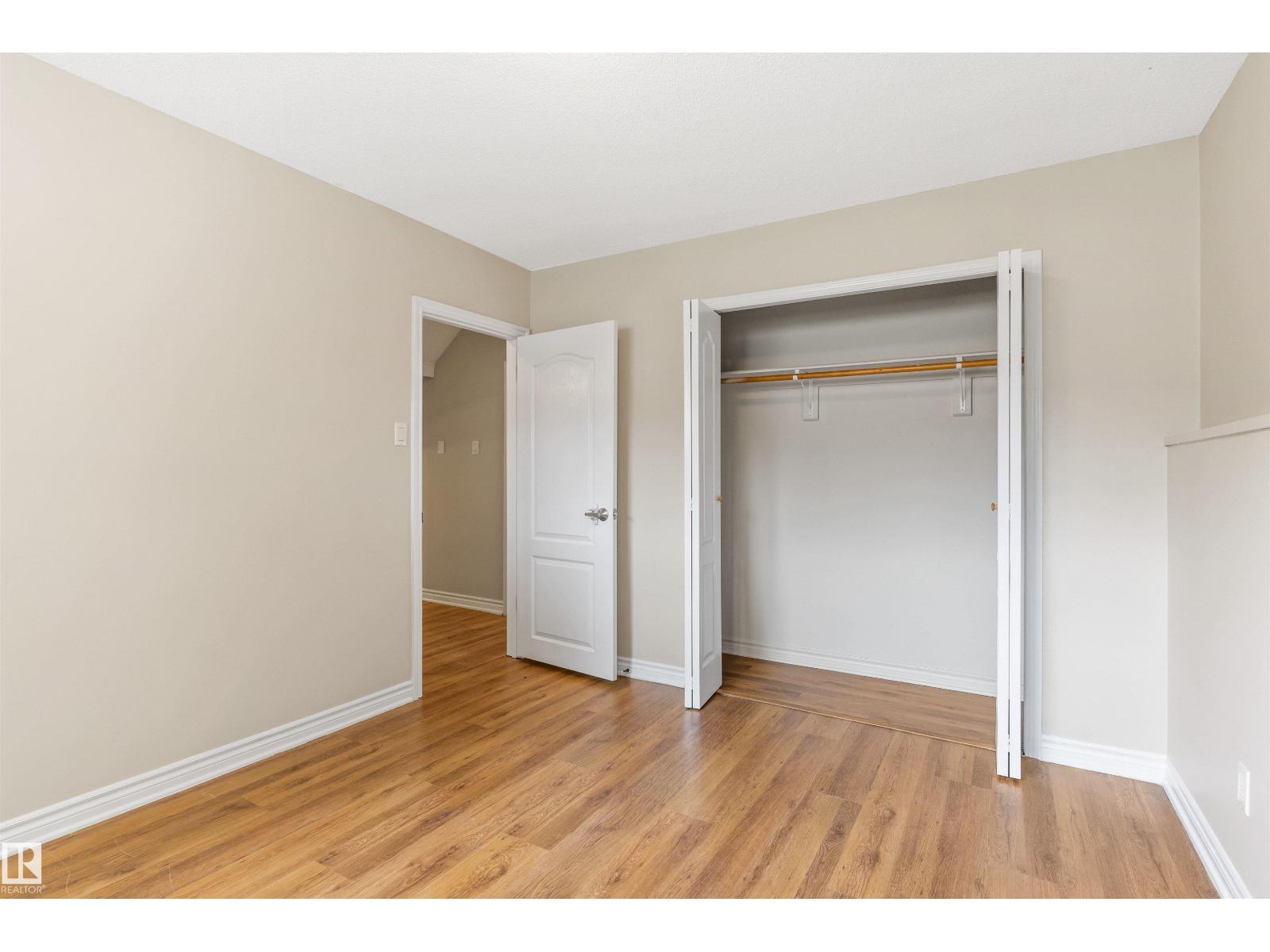 8715 164A ST NW - 17