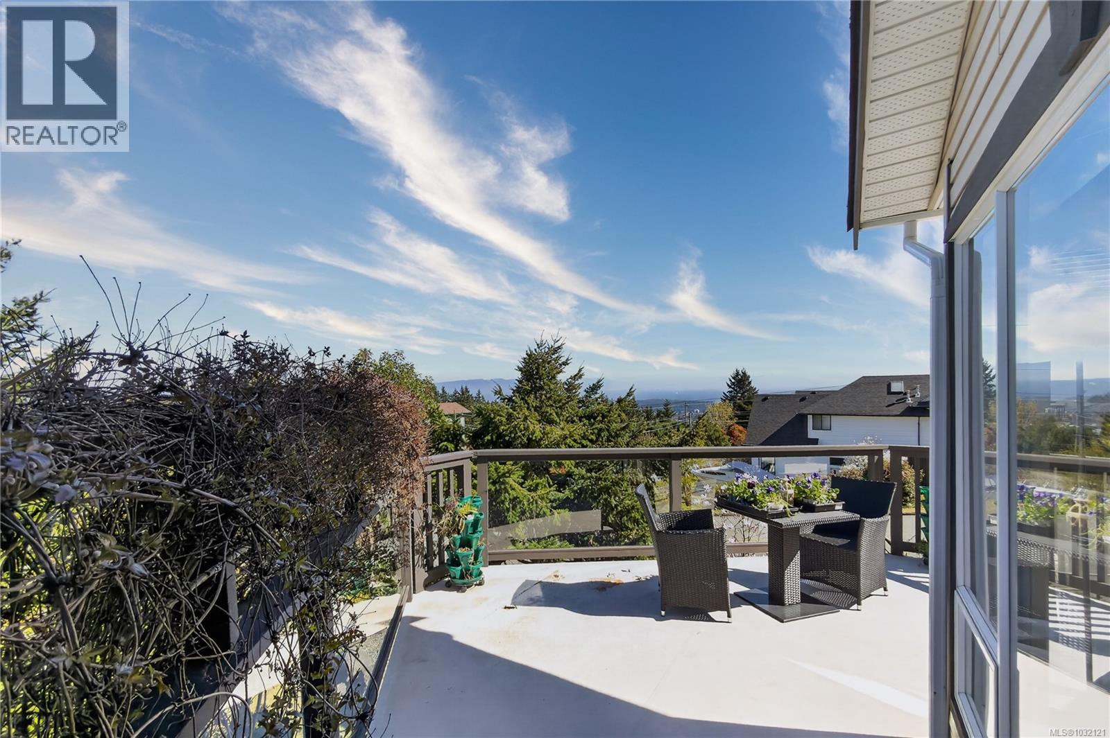 1277 Selkirk Dr - 11