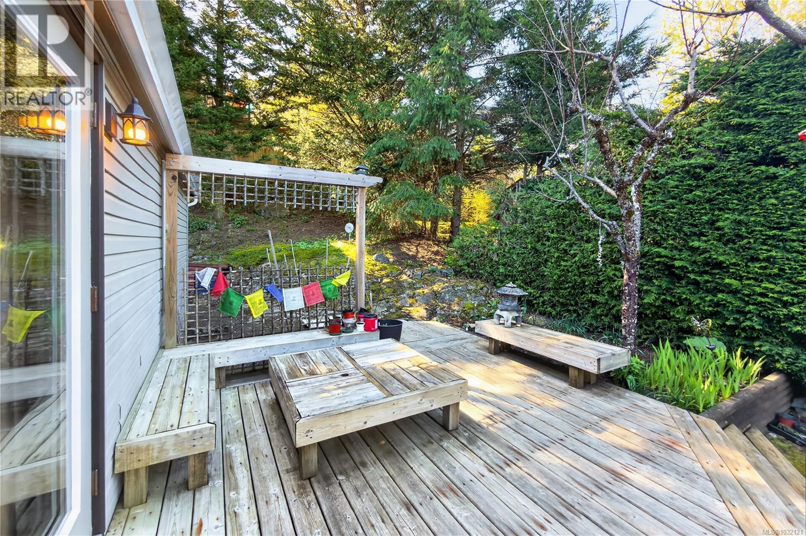 1277 Selkirk Dr - 50