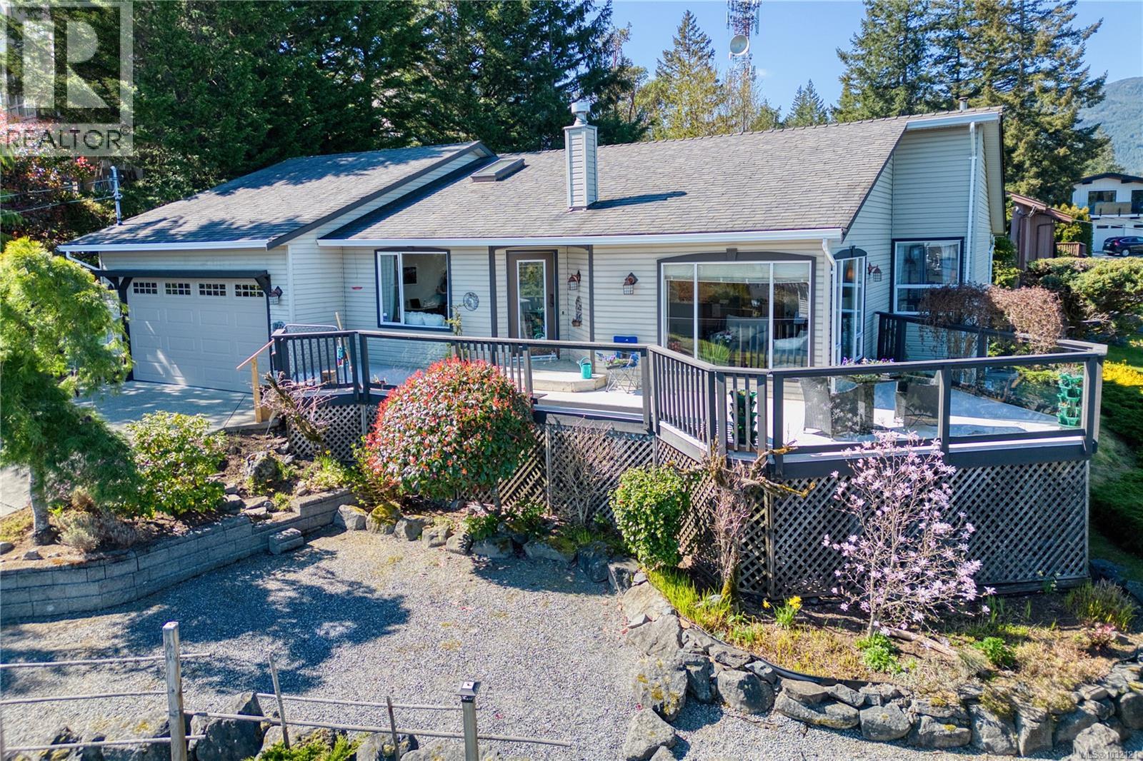1277 Selkirk Dr - 1