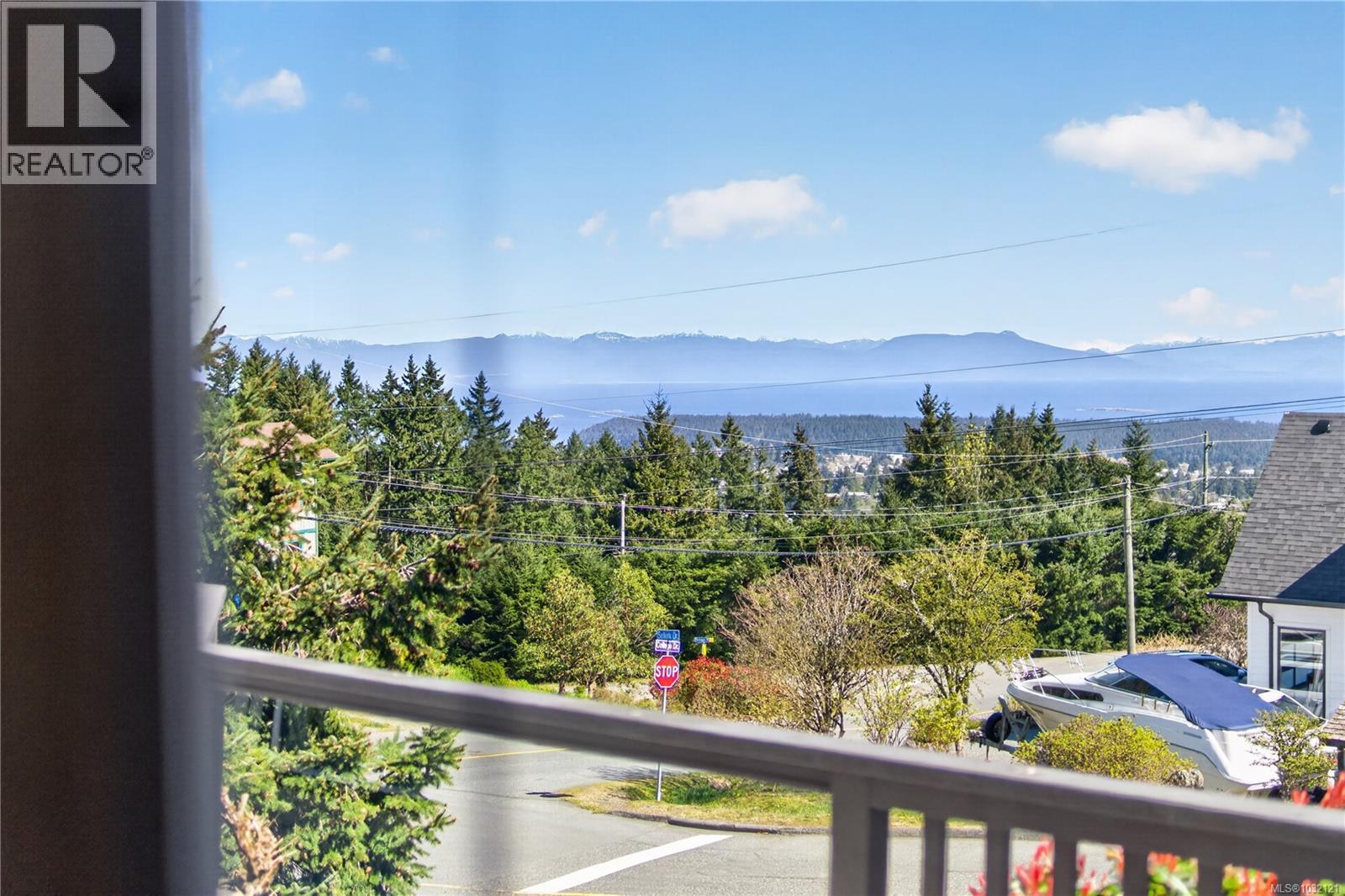 1277 Selkirk Dr - 19