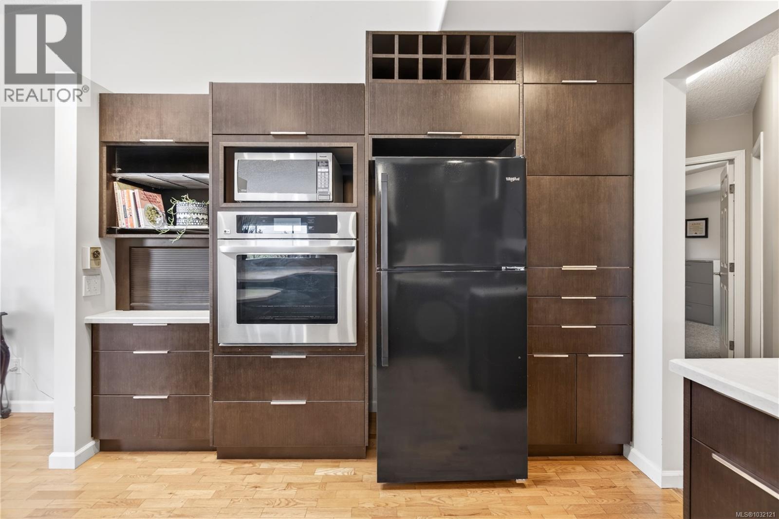 1277 Selkirk Dr - 31