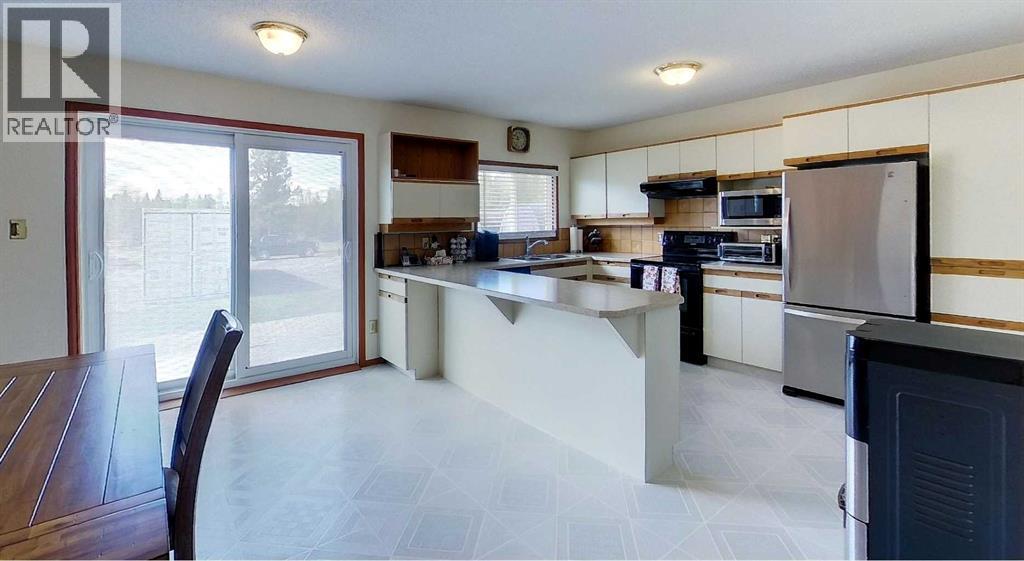 52008B Highway 47 — photo 30