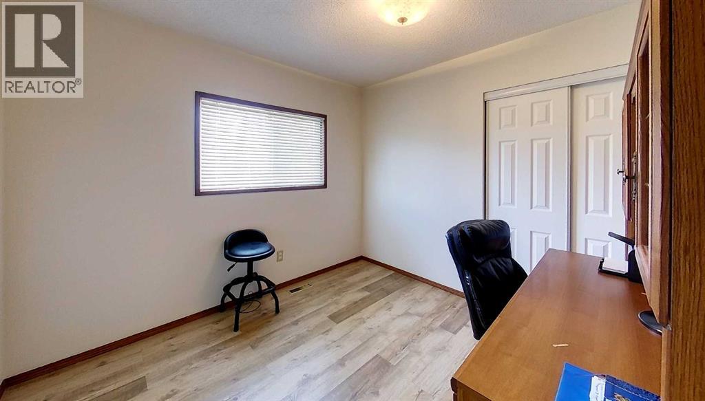 52008B Highway 47 — photo 41
