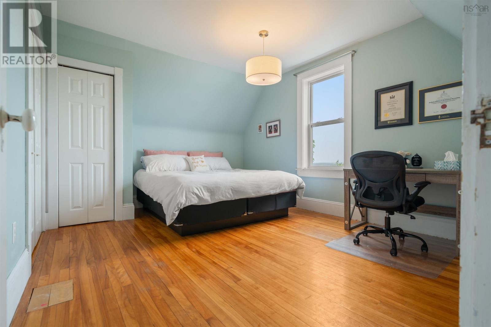 2158 South Main Street - 33