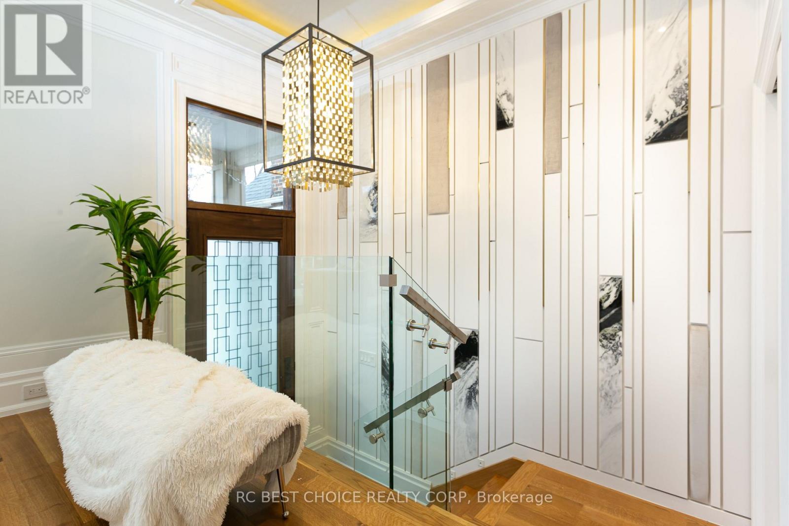 184 MCRAE DRIVE - 2