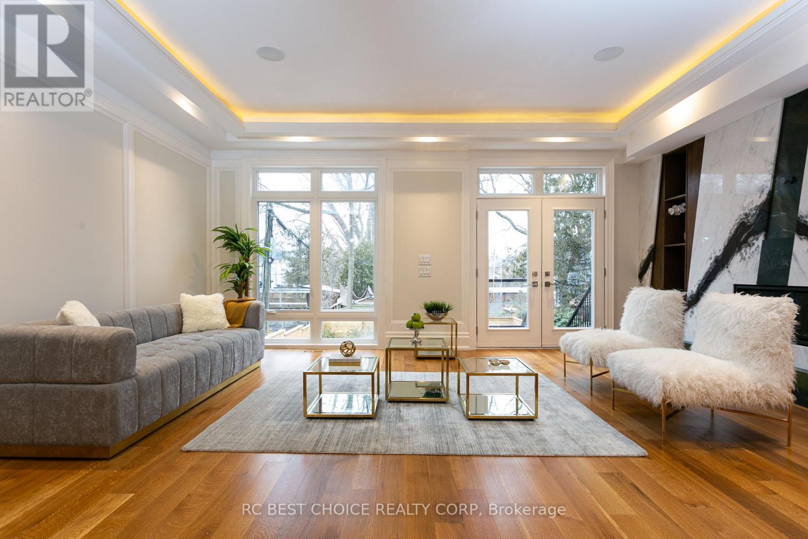 184 MCRAE DRIVE - 8