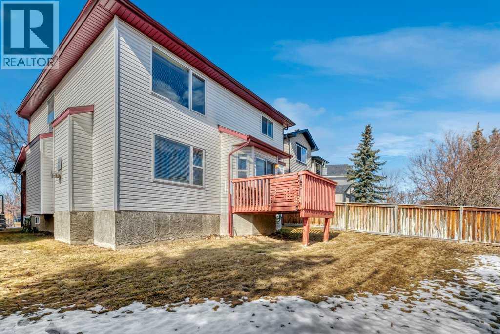 52 Country Hills Green NW - 20