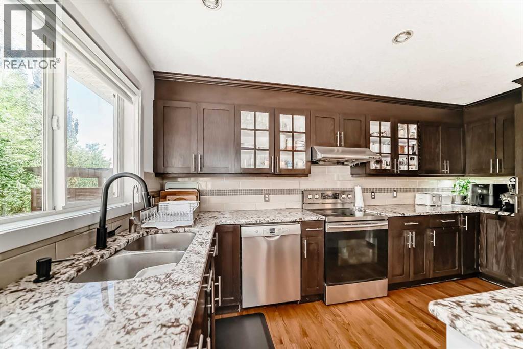 191 Sienna Park Terrace SW - 9
