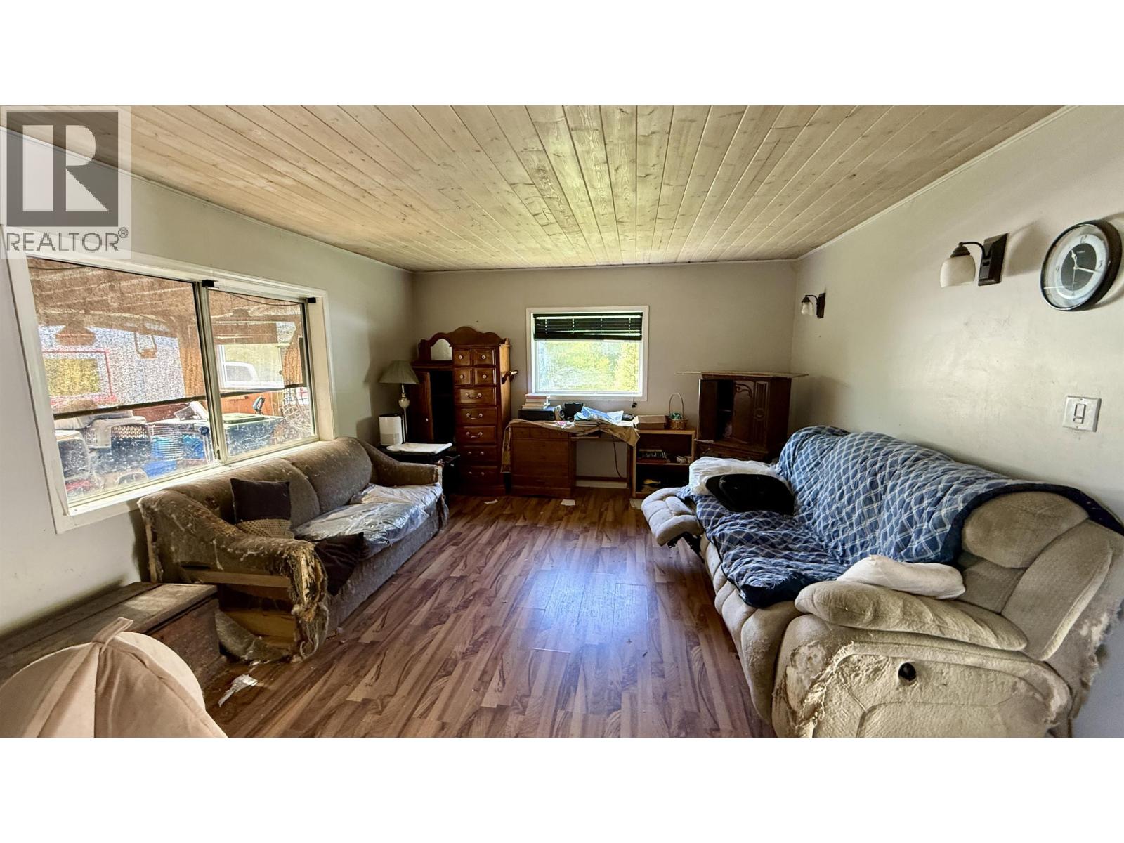 7573 RESORT ROAD - 4