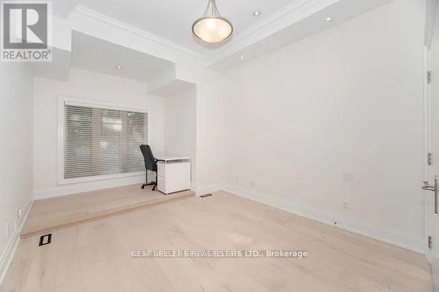 1595 CALVERTON COURT - 25