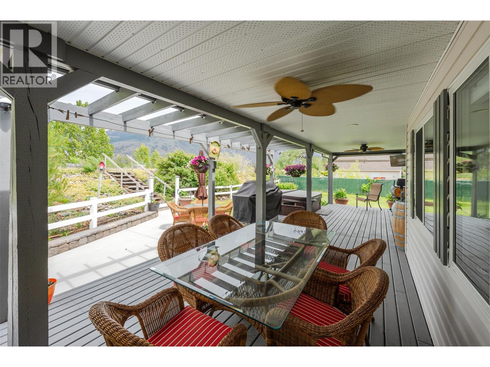 2900 River Road, Keremeos