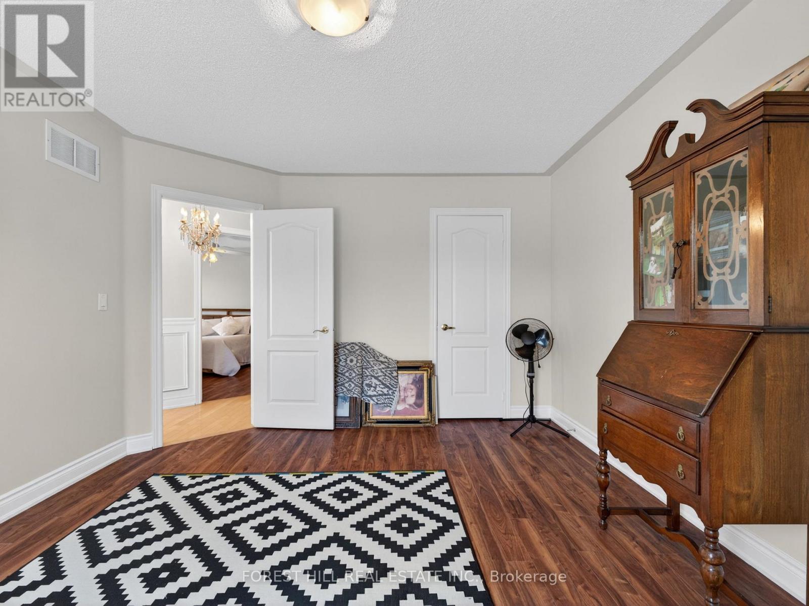56 MINTWOOD ROAD - 29
