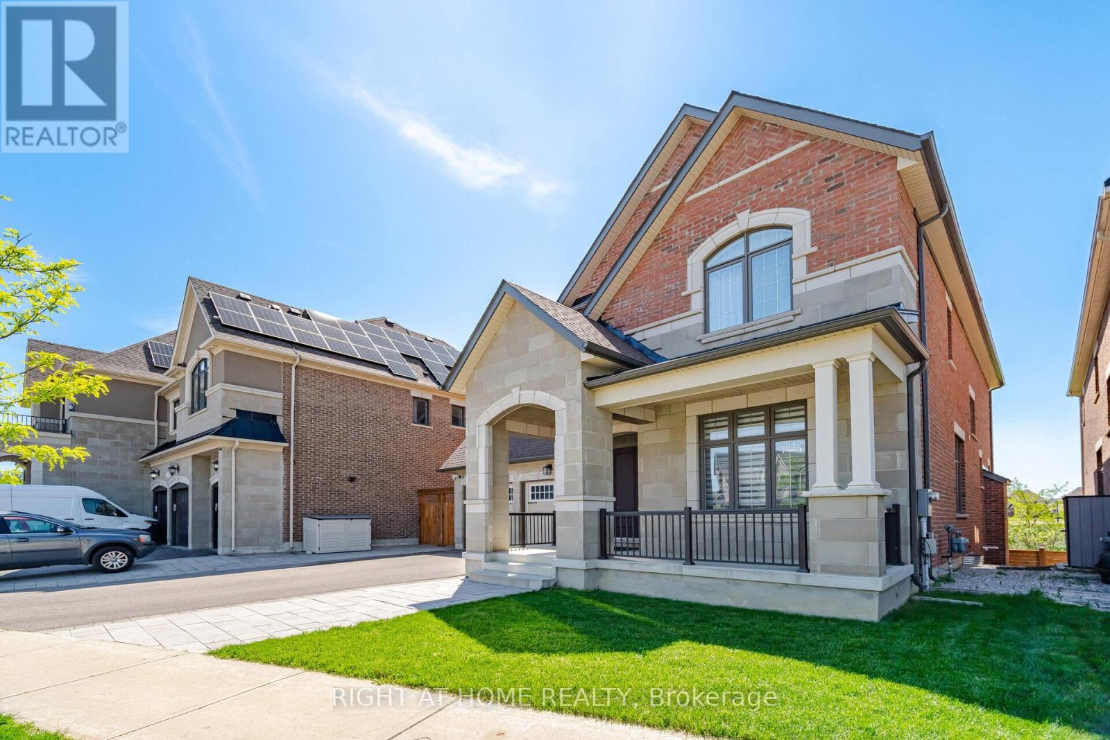 Detached Double Garage