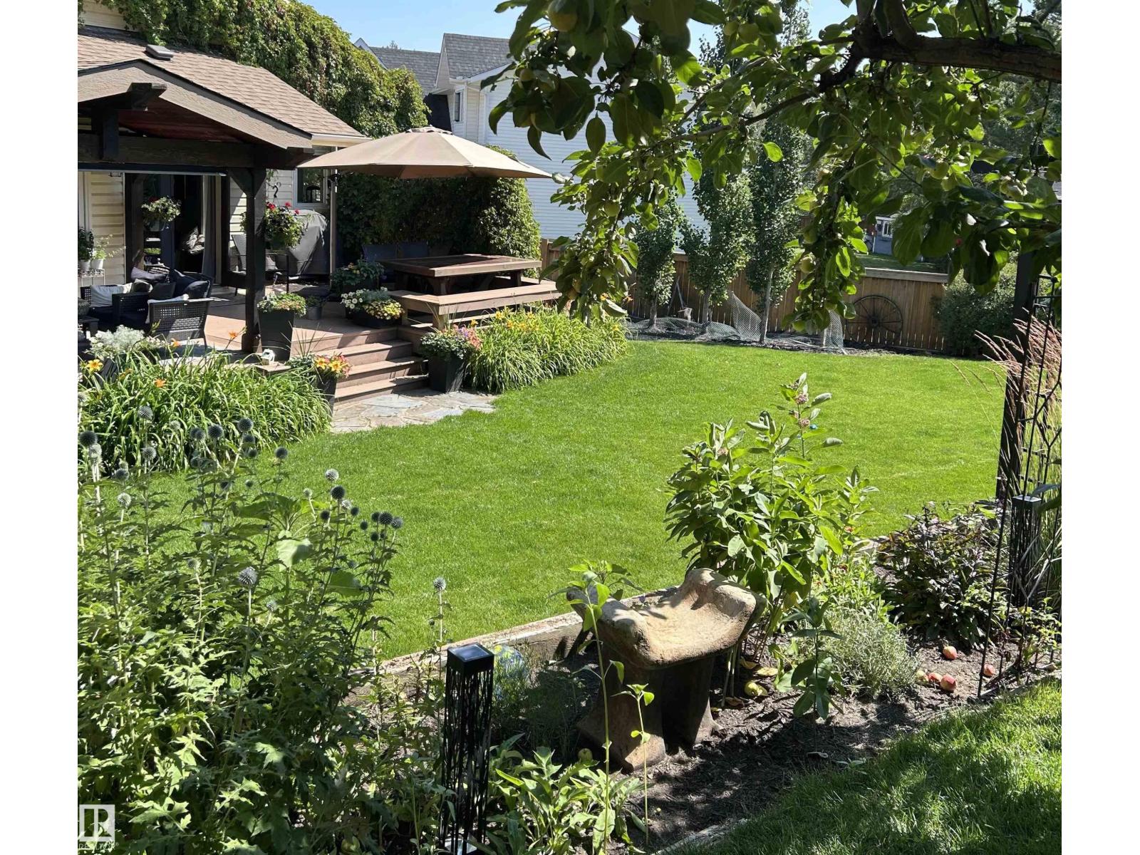 4806 42 ST - 63